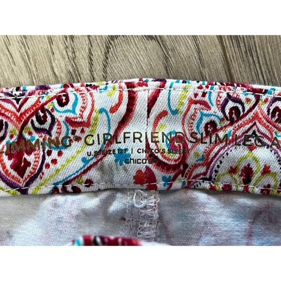 CHICOS Jeans So Slimming Girlfriend Slim Leg Floral Ankle 12 tall - Picture 6 of 9
